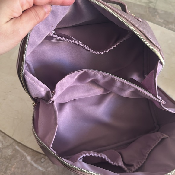 Bergdorf Goodman faux Leather Women's Bag - Picture 4 of 4